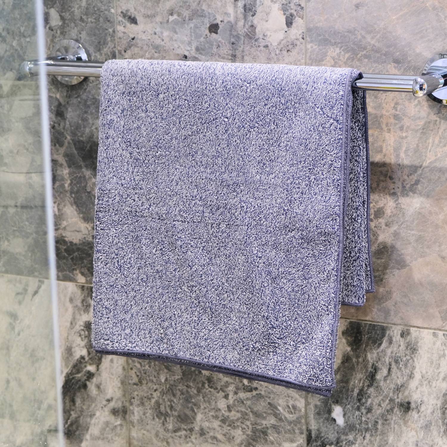 Ręczniki kąpielowe z mikrofibry (400 g/m2)