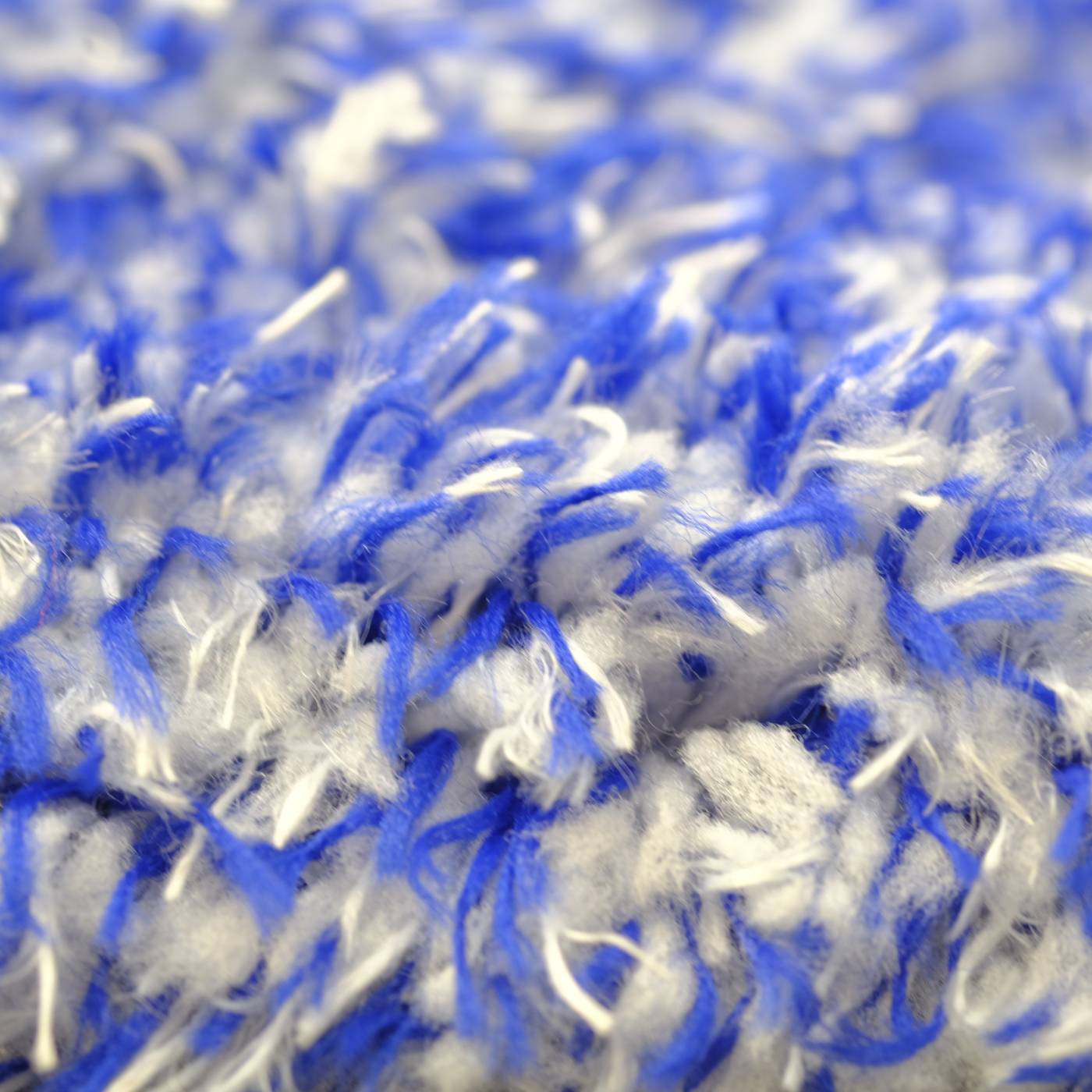 Blue Microfibre & Cotton Shampoo Mitt Up close 